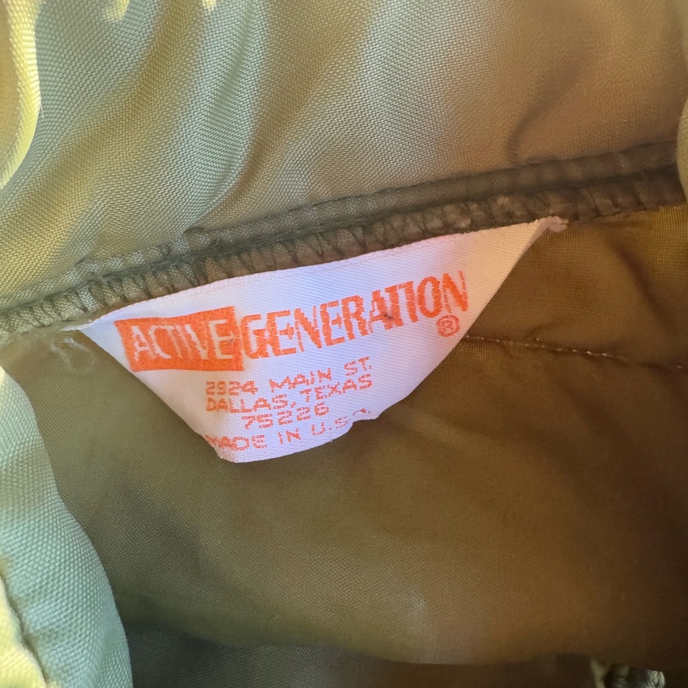 1980s Active Generation Front Snap Puffer Vest View 5